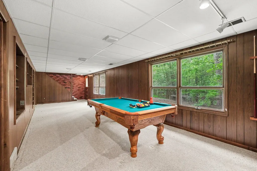 4300 Rezen Court NE Plainfield Charter Township MI 49341