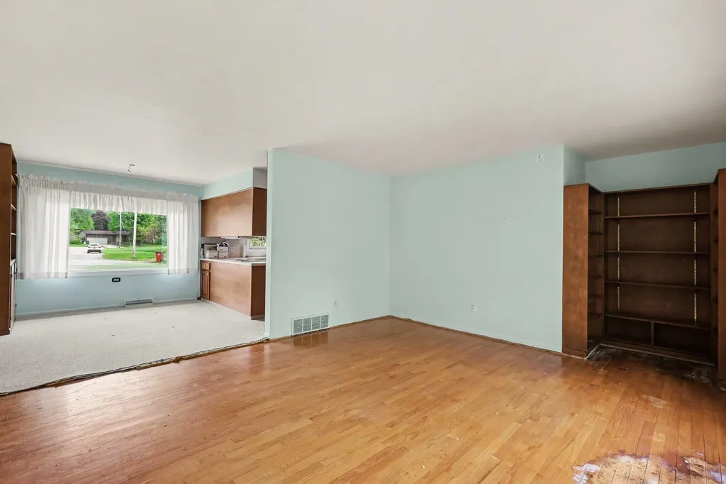 4300 Rezen Court NE Plainfield Charter Township MI 49341