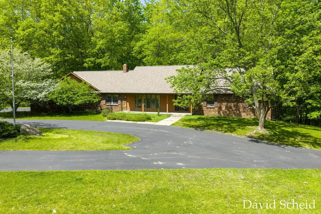 10225 River Shore Drive Caledonia Township MI 49316