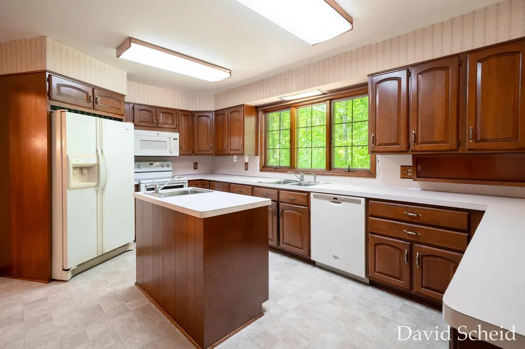 10225 River Shore Drive Caledonia Township MI 49316