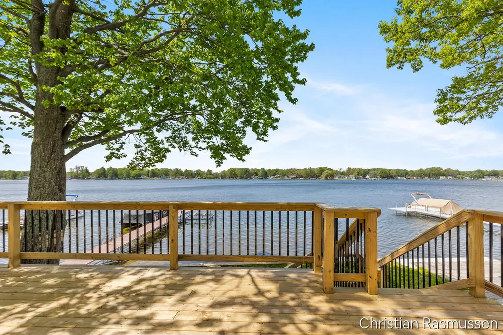 1025 Adams Street NW Douglass Township MI 48888