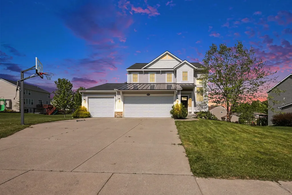 9477 Sunset Ridge Drive NE Algoma Township MI 49341