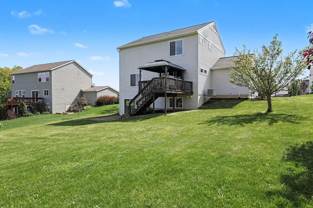 9477 Sunset Ridge Drive NE Algoma Township MI 49341