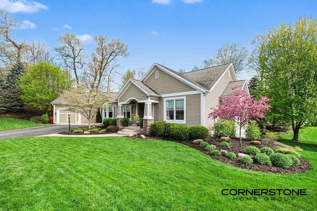 4263 S Oak Pointe Court NE Plainfield Charter Township MI 49525