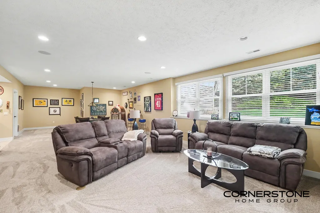 4263 S Oak Pointe Court NE Plainfield Charter Township MI 49525
