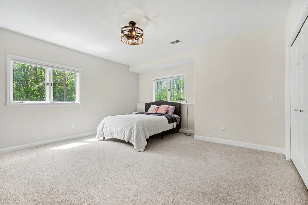 5224 Bonasa Drive NE Courtland Township MI 49341