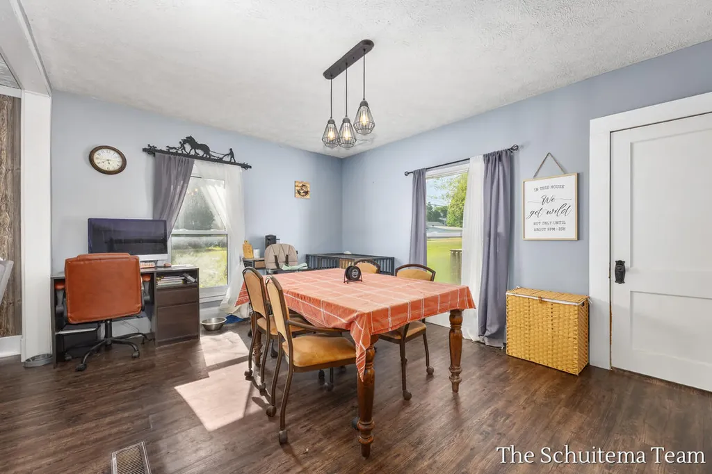 425 W Cherry Street Wayland City MI 49348