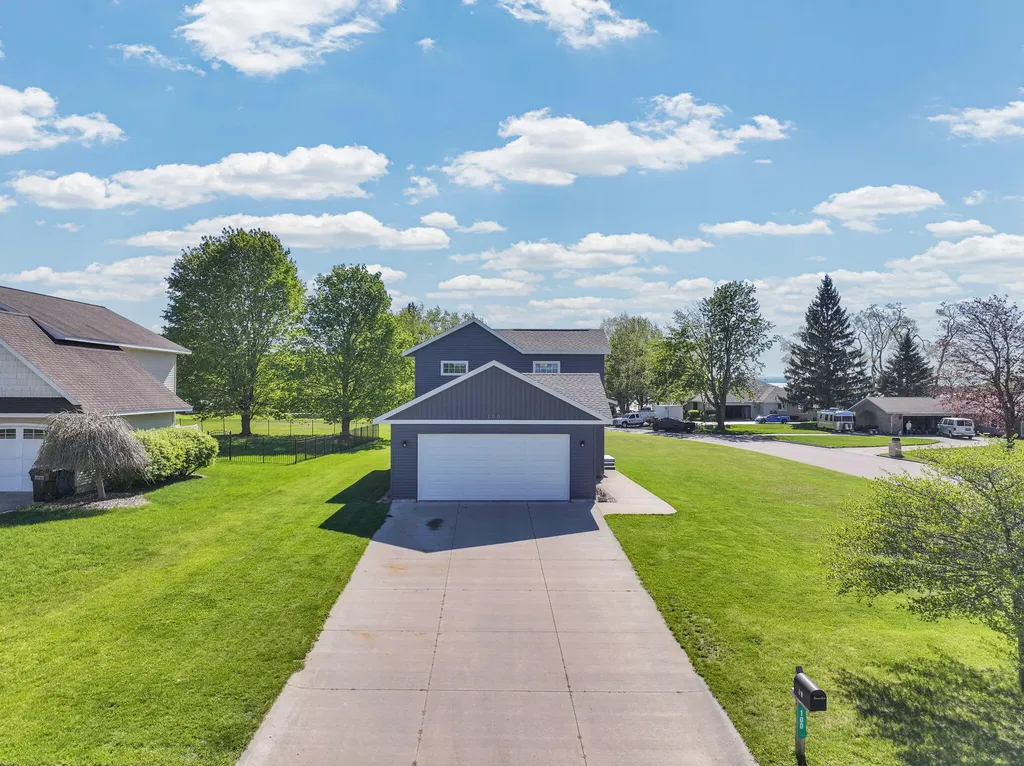 100 Vine Street Cadillac City MI 49601