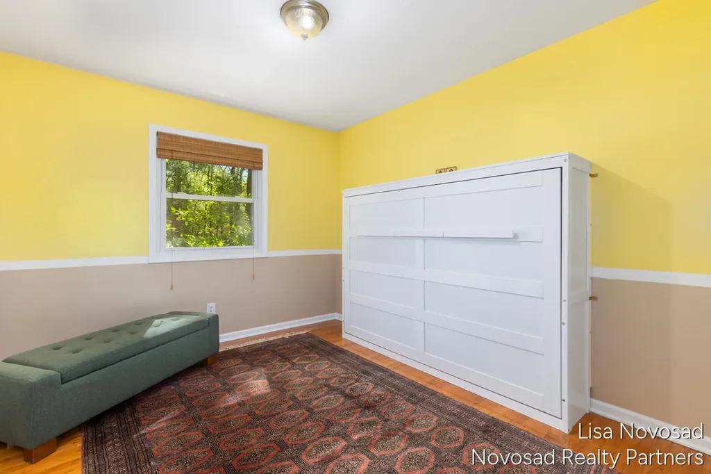 225 Alewa Drive NW Grand Rapids City MI 49504