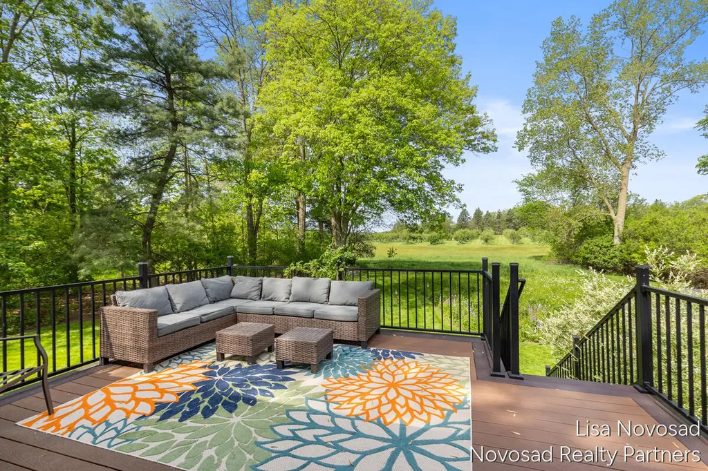 225 Alewa Drive NW Grand Rapids City MI 49504