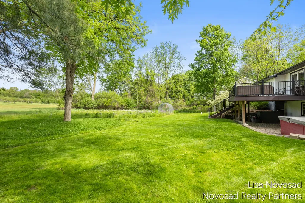 225 Alewa Drive NW Grand Rapids City MI 49504
