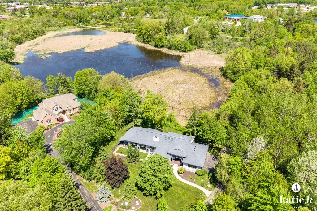 1055 Bradford Hollow Lane NE Grand Rapids Charter Township MI 49525