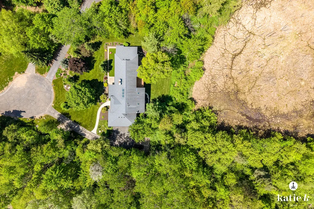 1055 Bradford Hollow Lane NE Grand Rapids Charter Township MI 49525