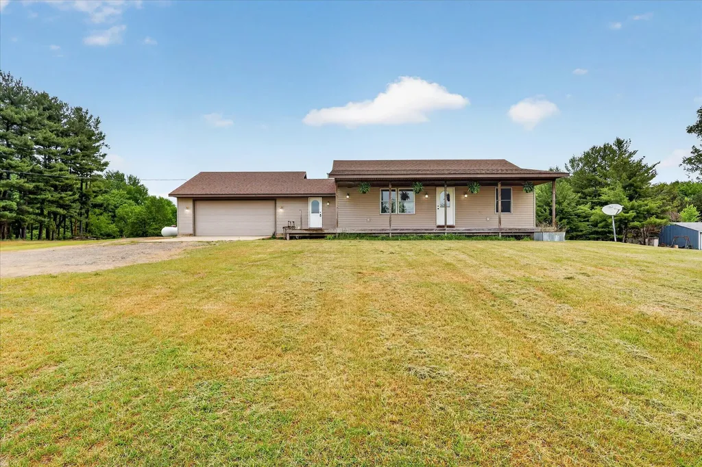 1245 138th Avenue Dorr Township MI 49348