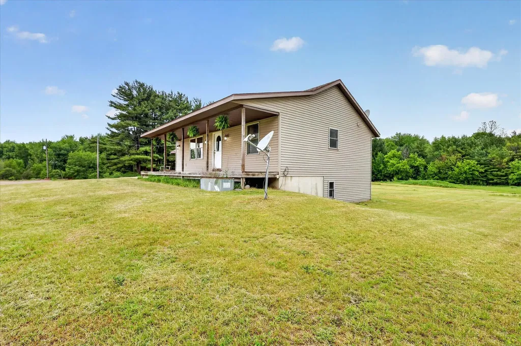 1245 138th Avenue Dorr Township MI 49348