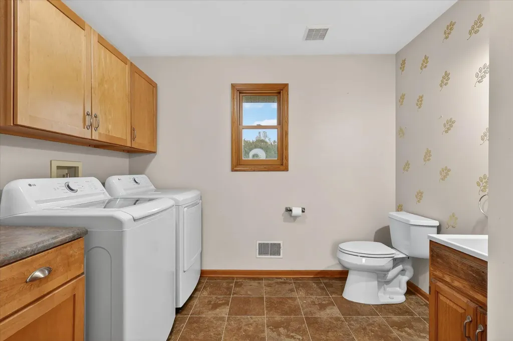 1245 138th Avenue Dorr Township MI 49348