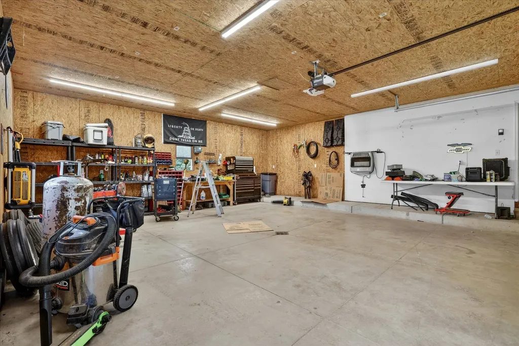 1245 138th Avenue Dorr Township MI 49348