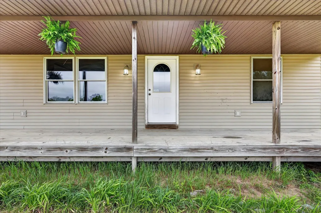 1245 138th Avenue Dorr Township MI 49348