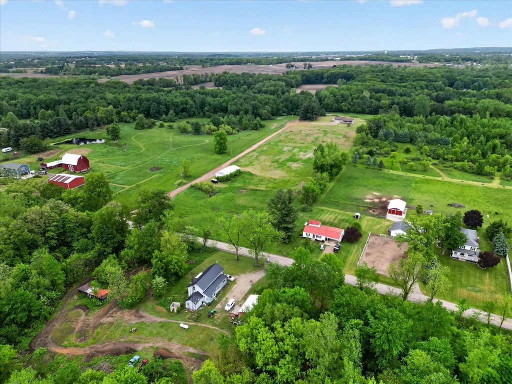 1245 138th Avenue Dorr Township MI 49348