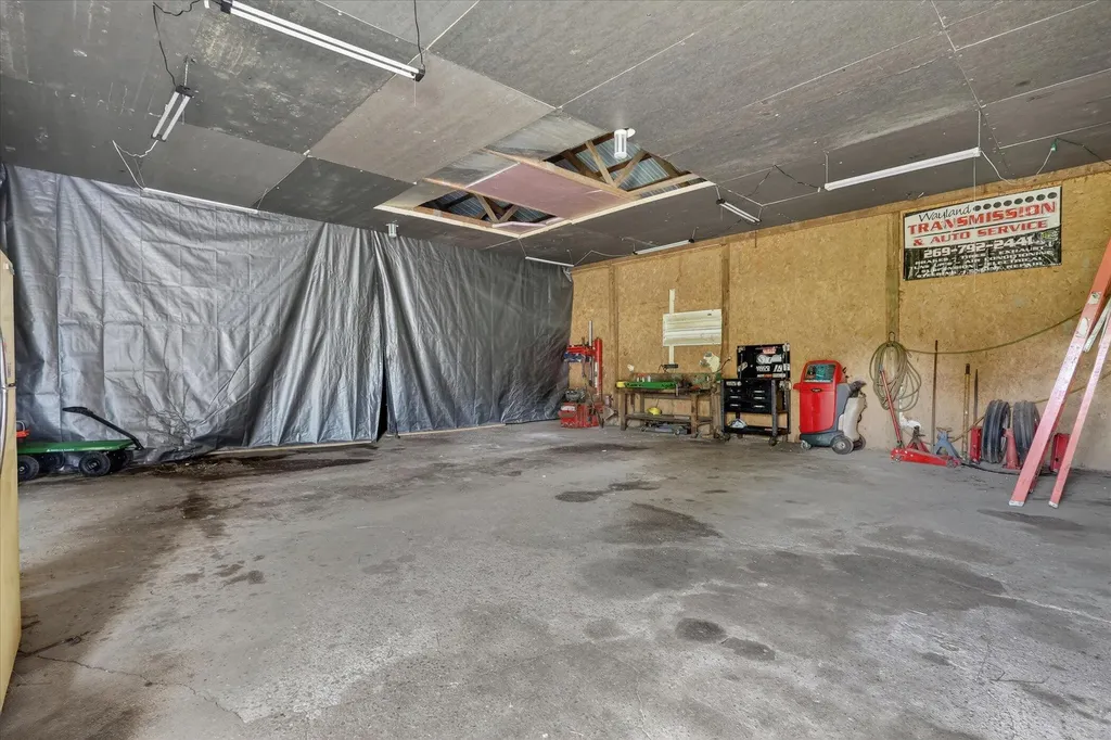 1245 138th Avenue Dorr Township MI 49348