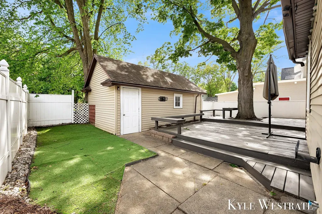 1248 Fisk Road SE Grand Rapids City MI 49506