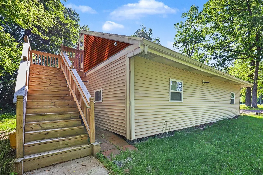 1954 E M 78 Meridian Charter Township MI 48823