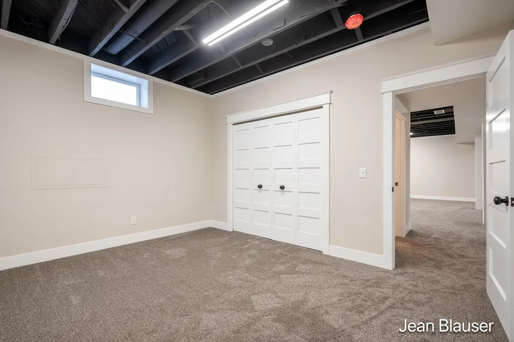 10 1st Street Mecosta Township MI 49346