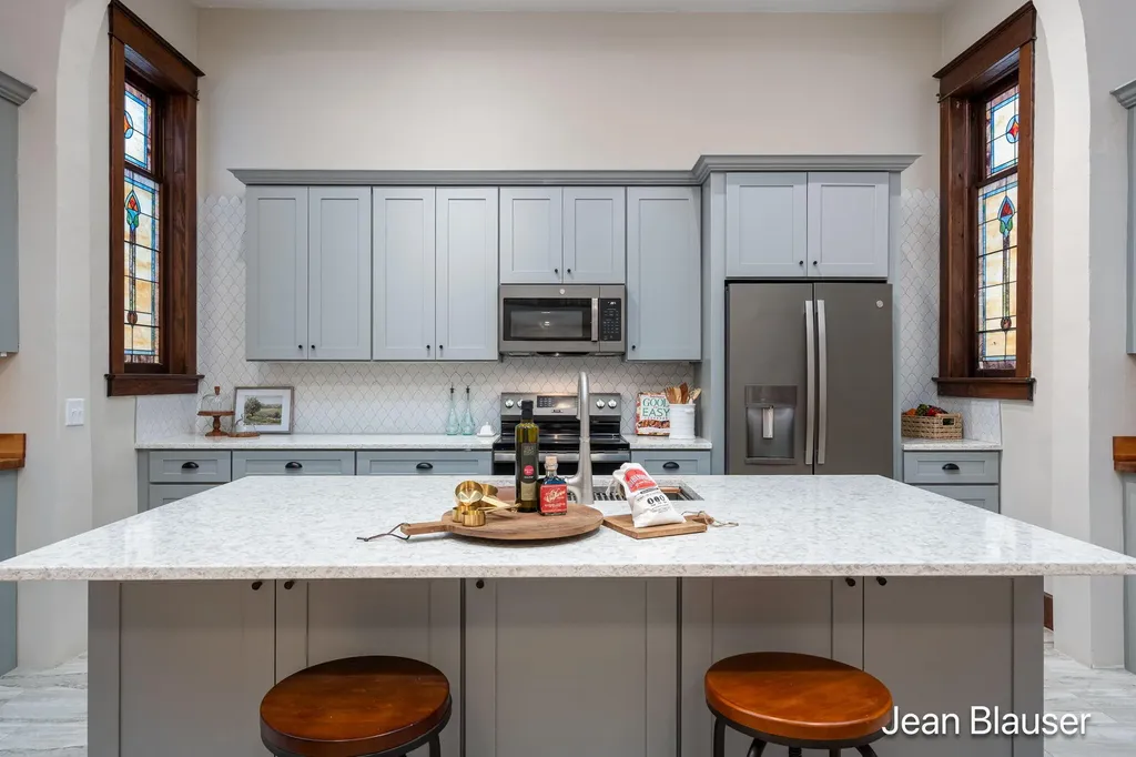 10 1st Street Mecosta Township MI 49346