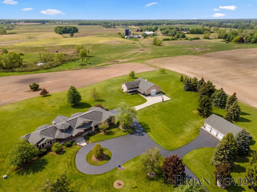 1740 7 Mile Road NW Alpine Township MI 49321