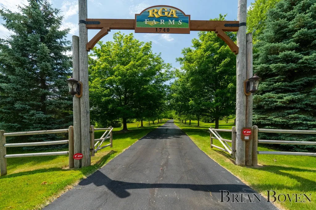 1740 7 Mile Road NW Alpine Township MI 49321