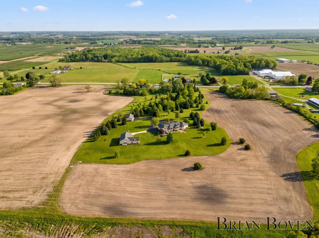 1740 7 Mile Road NW Alpine Township MI 49321