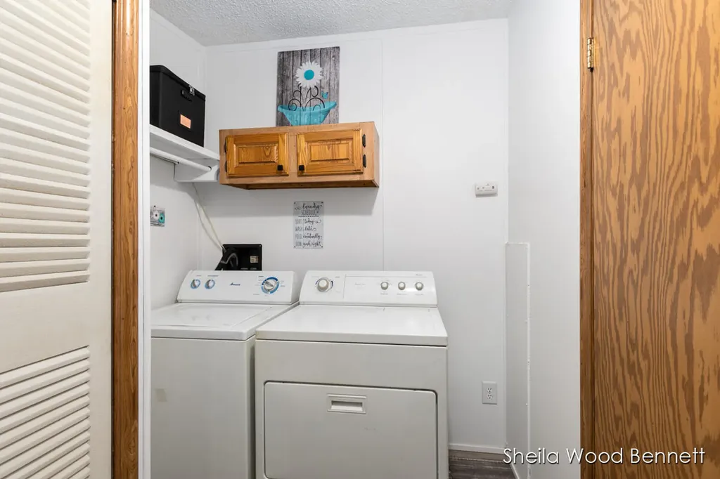 7838 E 80th Street Croton Township MI 49329