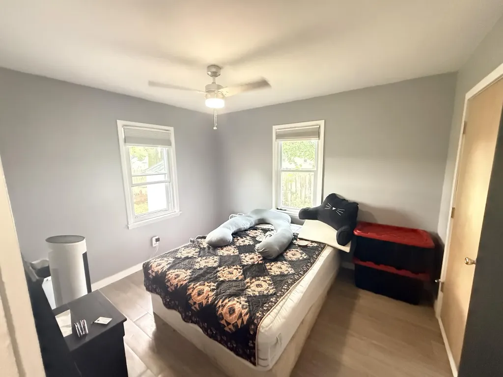 3233 Wayburn Avenue SW Grandville City MI 49418