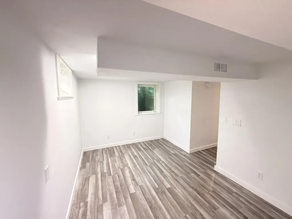3233 Wayburn Avenue SW Grandville City MI 49418
