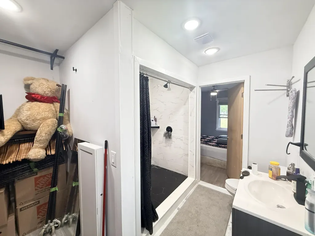 3233 Wayburn Avenue SW Grandville City MI 49418