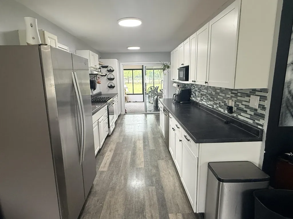 3233 Wayburn Avenue SW Grandville City MI 49418