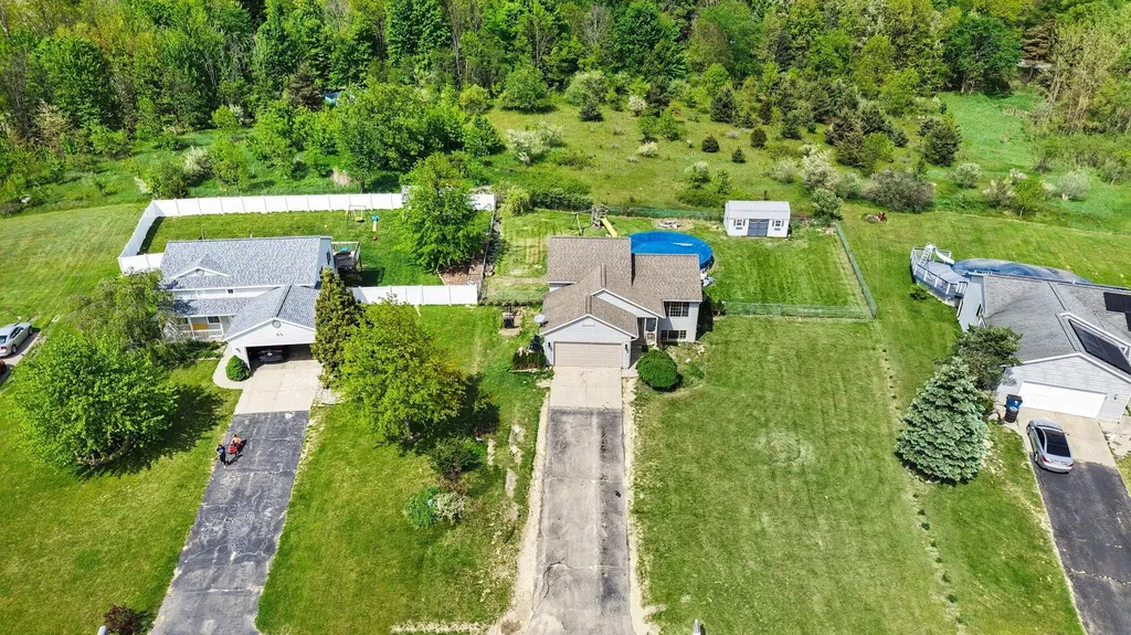 2269 Avalon View Drive NE Solon Township MI 49319