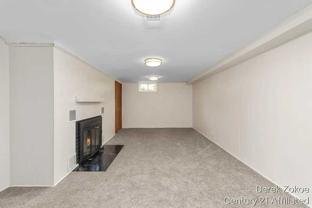 613 Shawmut Boulevard NW Grand Rapids City MI 49504