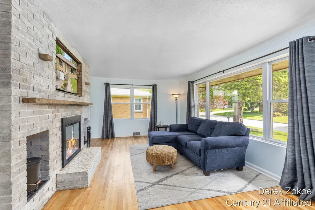 613 Shawmut Boulevard NW Grand Rapids City MI 49504