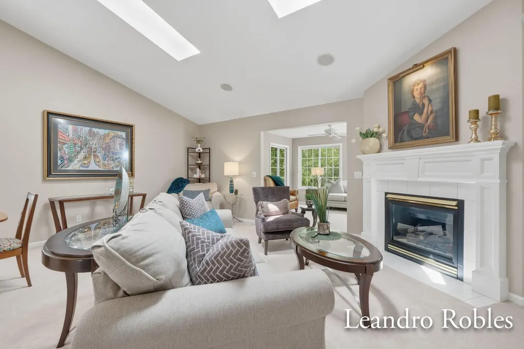 2027 Krislin Drive NE Grand Rapids City MI 49505