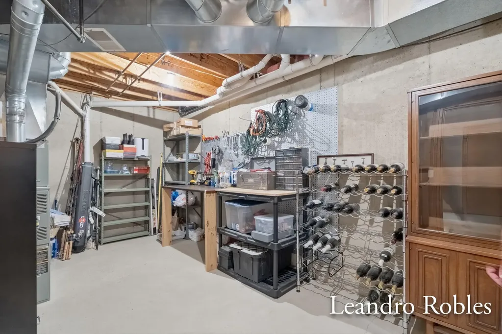 2027 Krislin Drive NE Grand Rapids City MI 49505