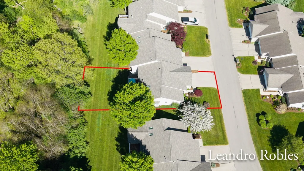 2027 Krislin Drive NE Grand Rapids City MI 49505