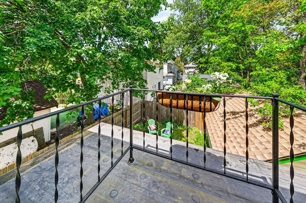 505 Storrs Street SE Grand Rapids City MI 49507