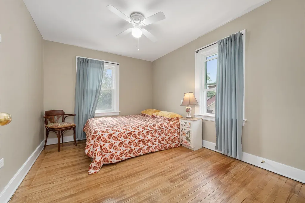 505 Storrs Street SE Grand Rapids City MI 49507