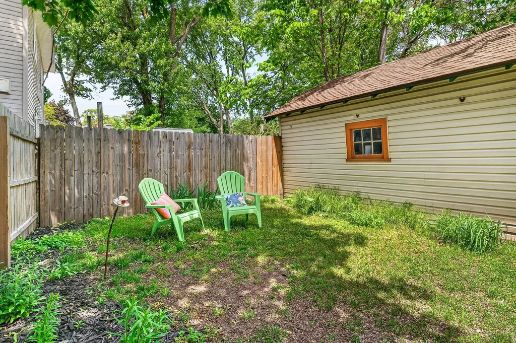 505 Storrs Street SE Grand Rapids City MI 49507