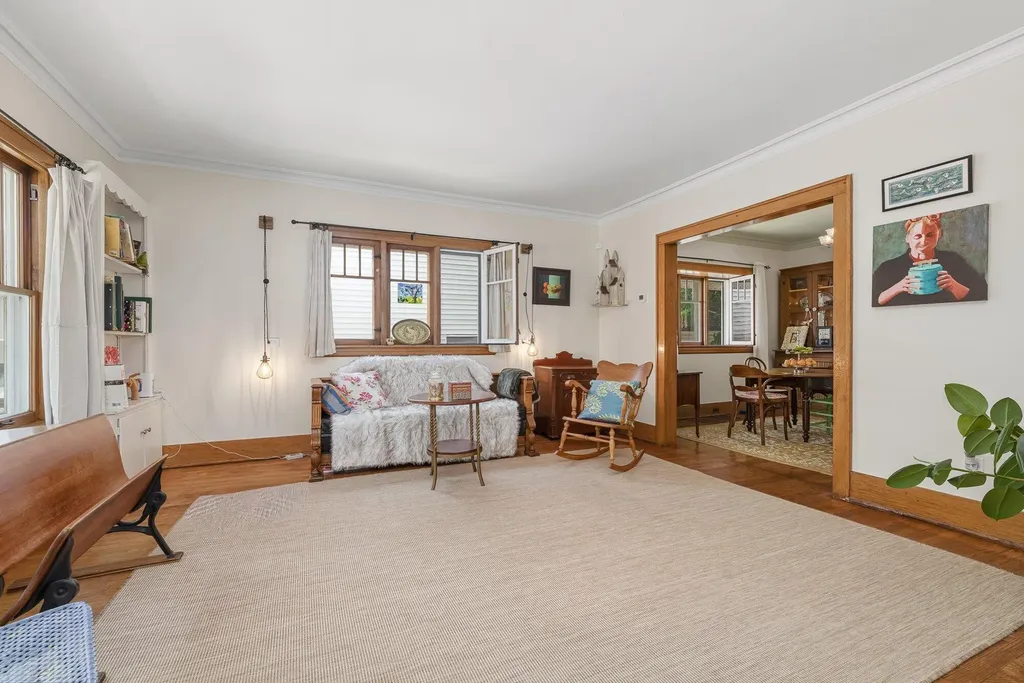 505 Storrs Street SE Grand Rapids City MI 49507
