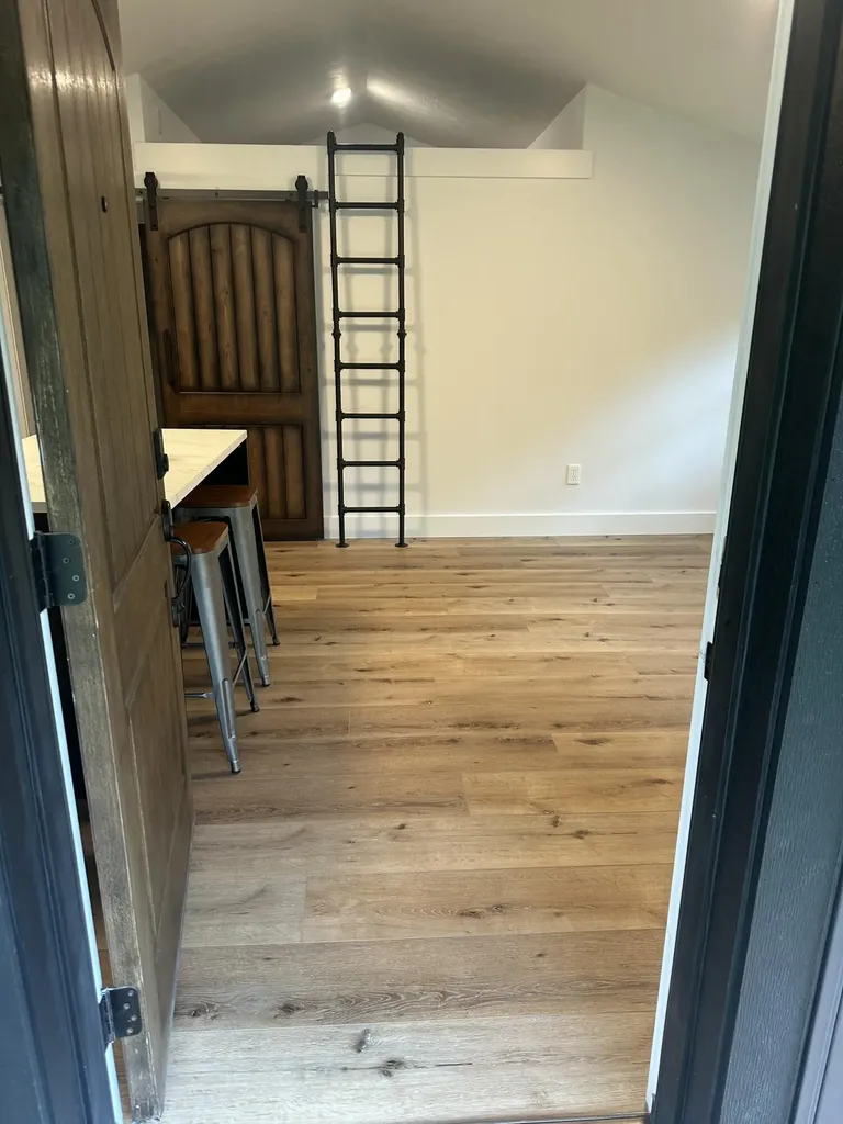 2471 W Wolf Lake Boulevard Peacock Township MI 49304