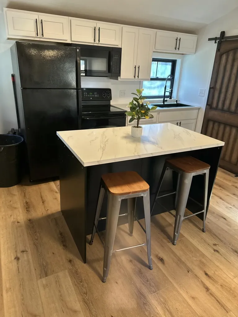 2471 W Wolf Lake Boulevard Peacock Township MI 49304