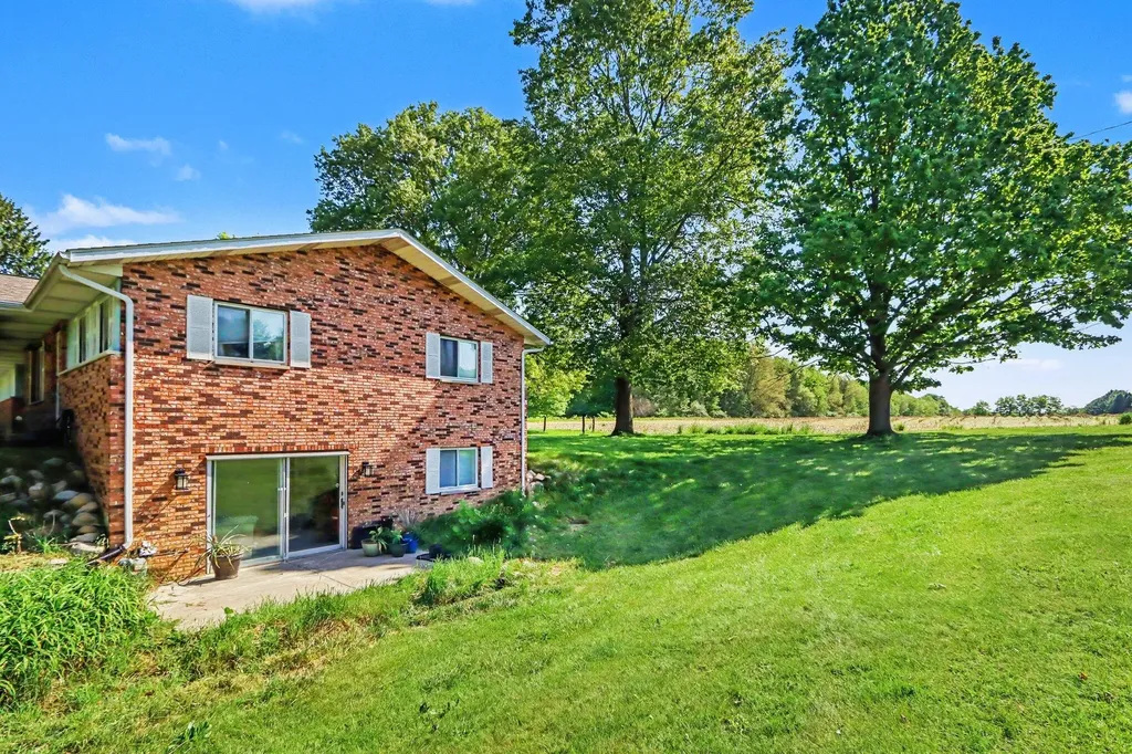 9880 N 16th Street Cooper Charter Township MI 49080