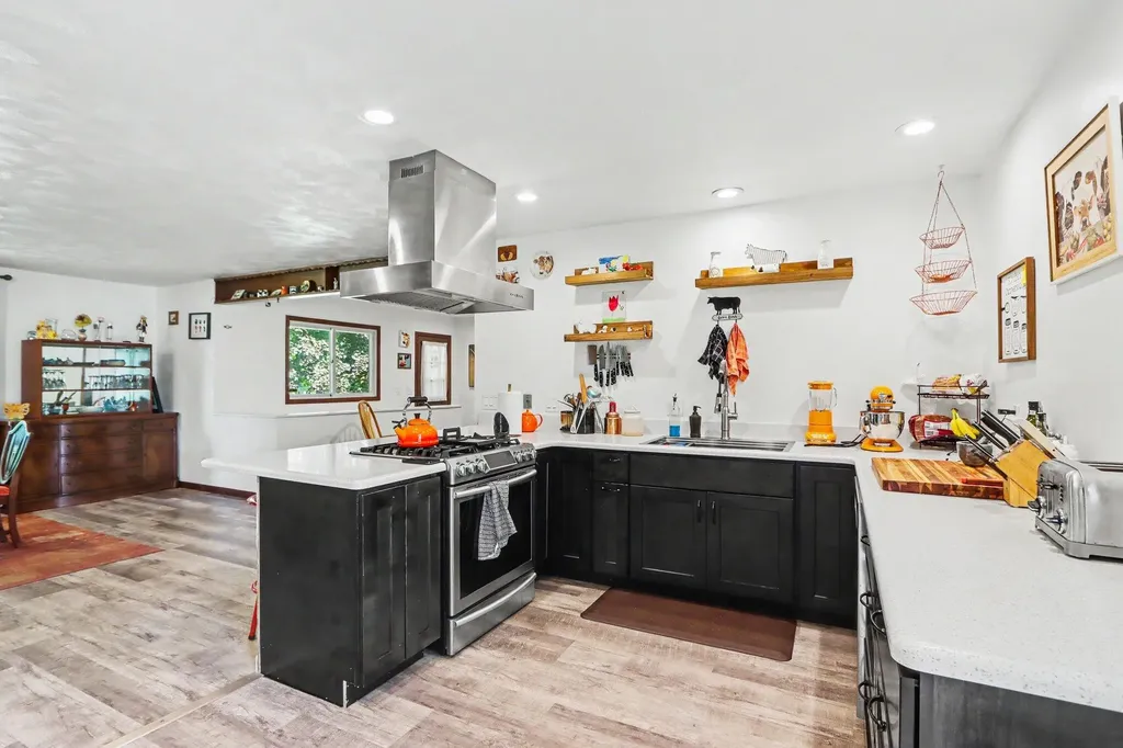 9880 N 16th Street Cooper Charter Township MI 49080
